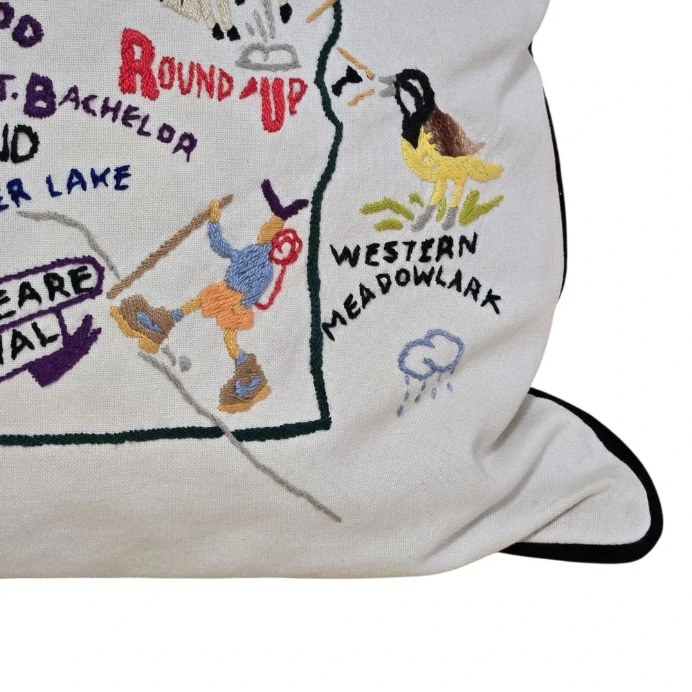 Catstudio Oregon State Embroidered Pillow 18x18 Trailblazer Beaver State NWT 03'